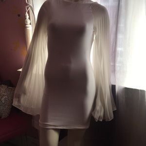 White pleated bell sleeve bodycon dress